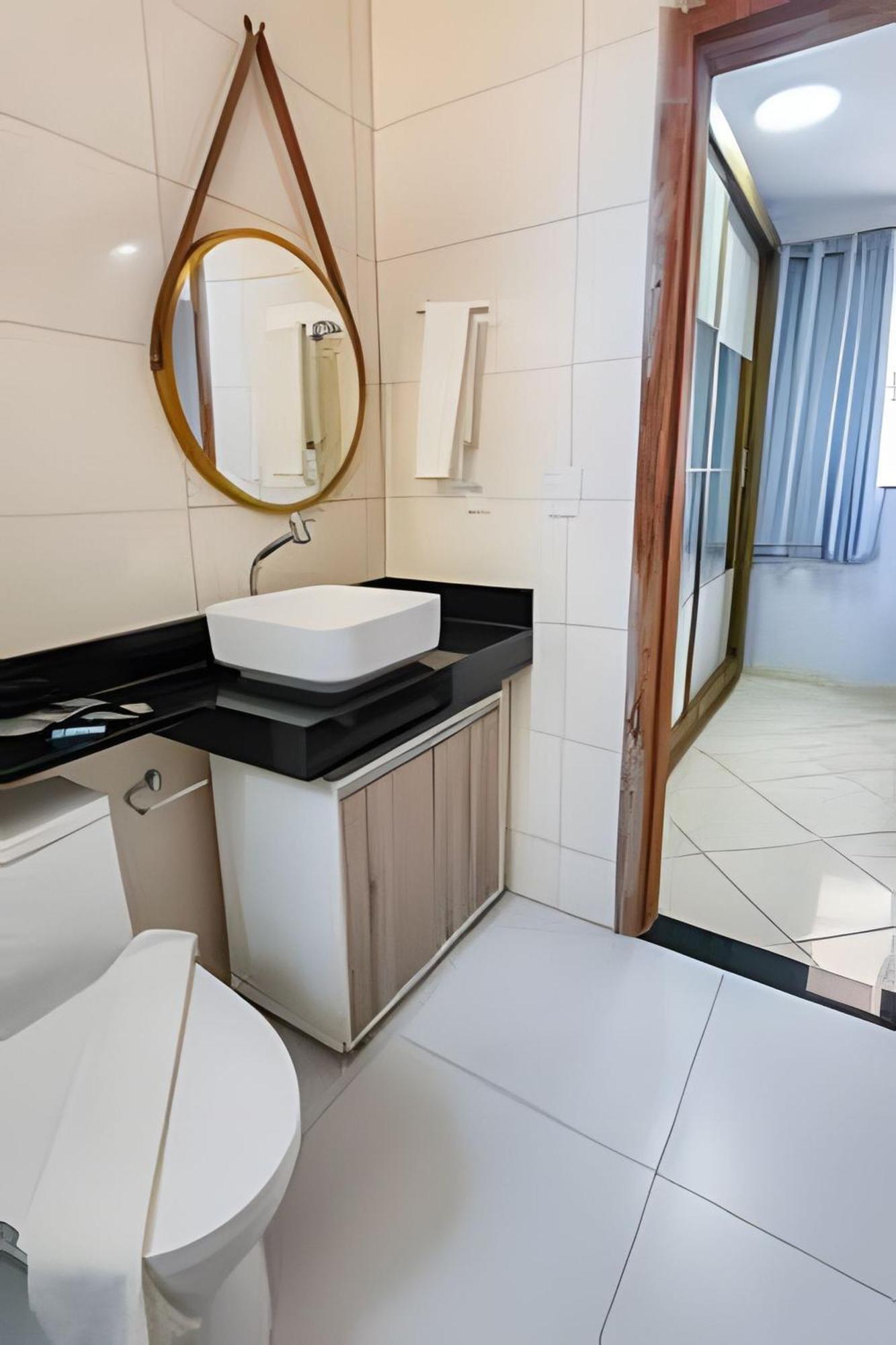 500M Praia De Taperapuan; 2 Quartos; Wifi 300Mbs; 2 Pavimento; Churrasqueira; Chuveirao; Estacionamento Gratuito 1 Carro Holiday home