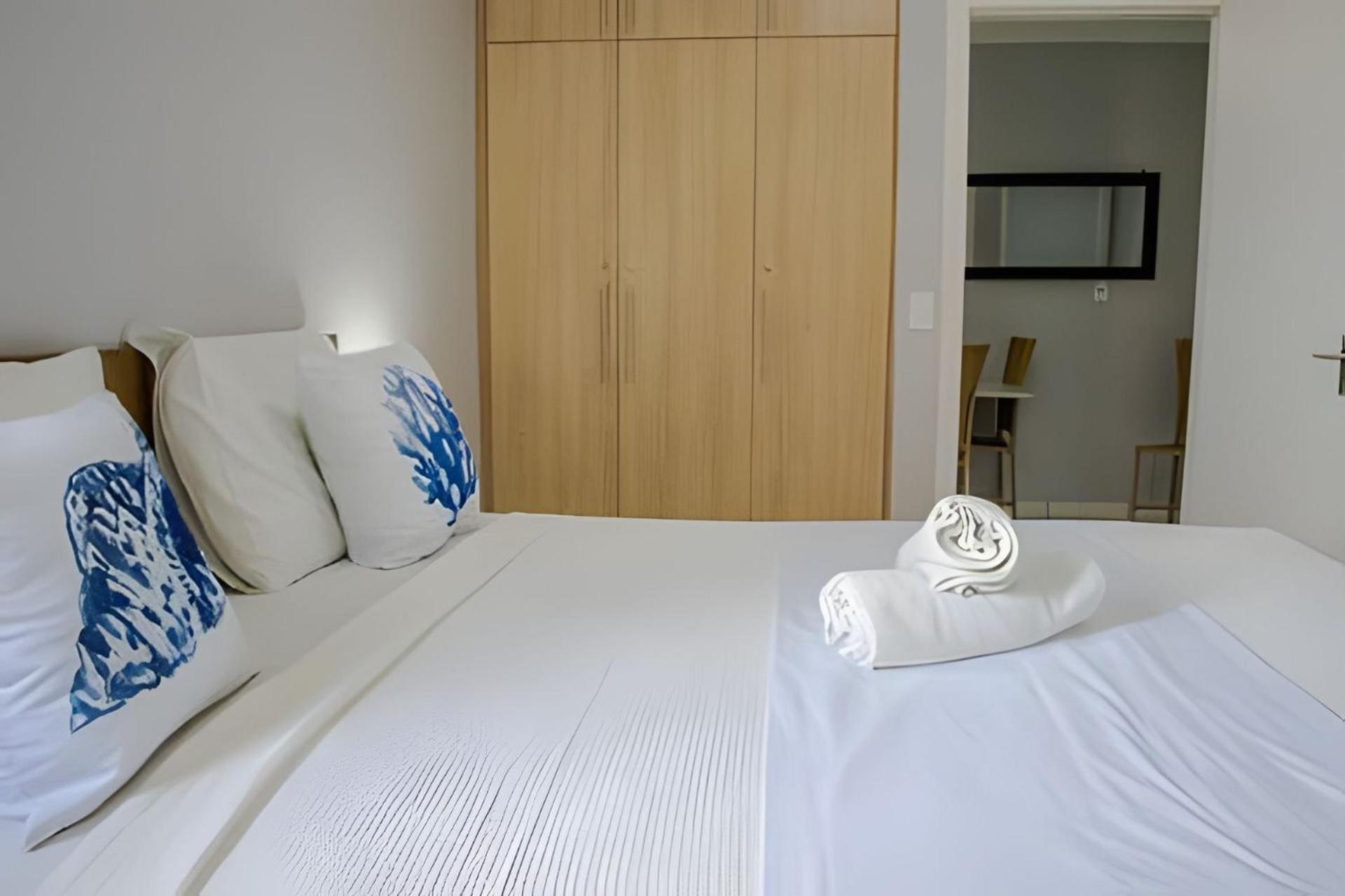 500m De Taperapuan; 2 Quartos; Wifi 300mbs; 2 Pavimento; Churrasqueira; Chuveirao; Estacionamento Gratuito 1 Carro Сasa de vacaciones *