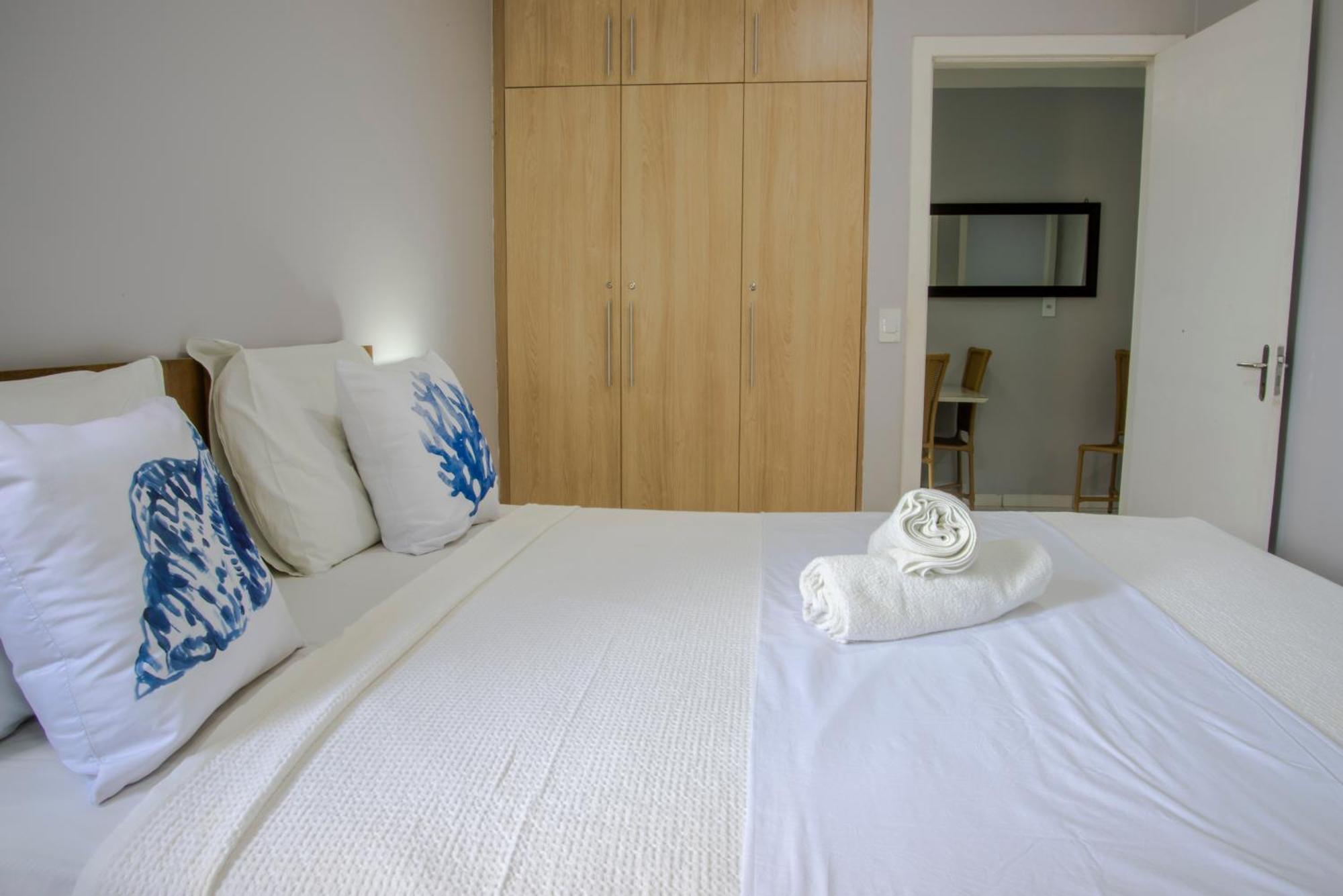 500M Praia De Taperapuan; 2 Quartos; Wifi 300Mbs; 2 Pavimento; Churrasqueira; Chuveirao; Estacionamento Gratuito 1 Carro 度假居 *