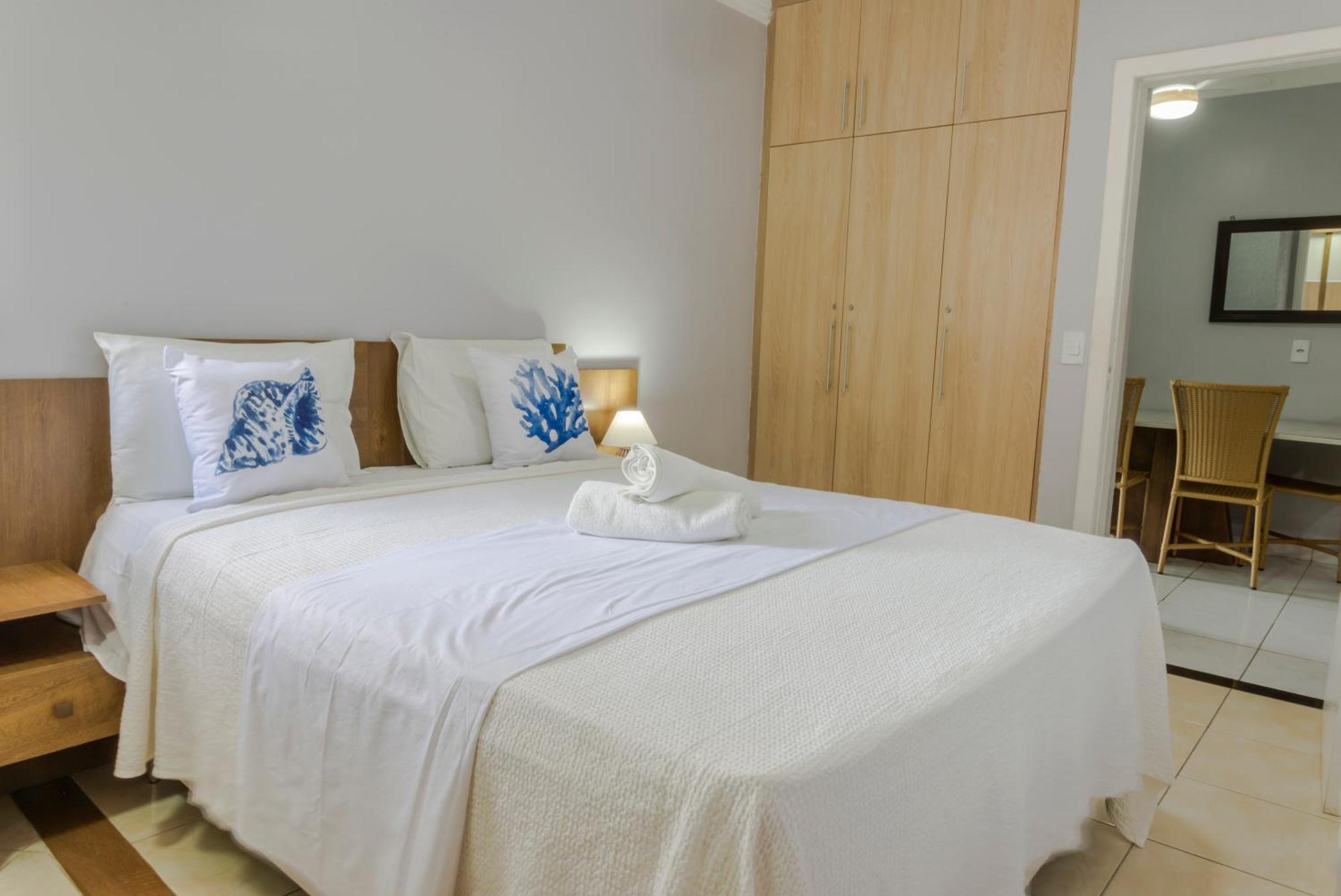 度假居 500M Praia De Taperapuan; 2 Quartos; Wifi 300Mbs; 2 Pavimento; Churrasqueira; Chuveirao; Estacionamento Gratuito 1 Carro *